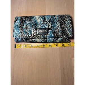 Kenneth Cole Reaction snakeskin blue black clutch never used